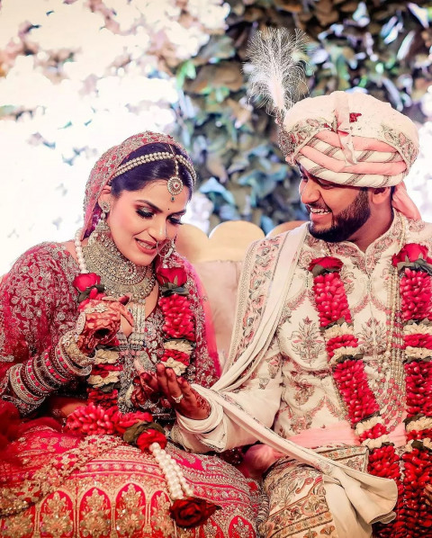 Couple who used ManageMyShaadi for their wedding